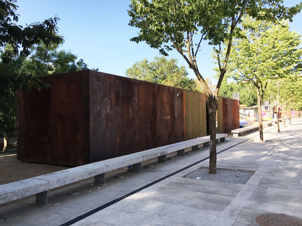 Instalações Sanitárias da Feira de São Mateus, fotografia adicional do projecto