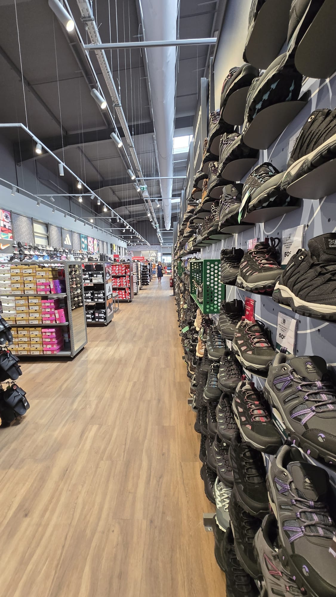 Sports Direct, fotografia adicional do projecto