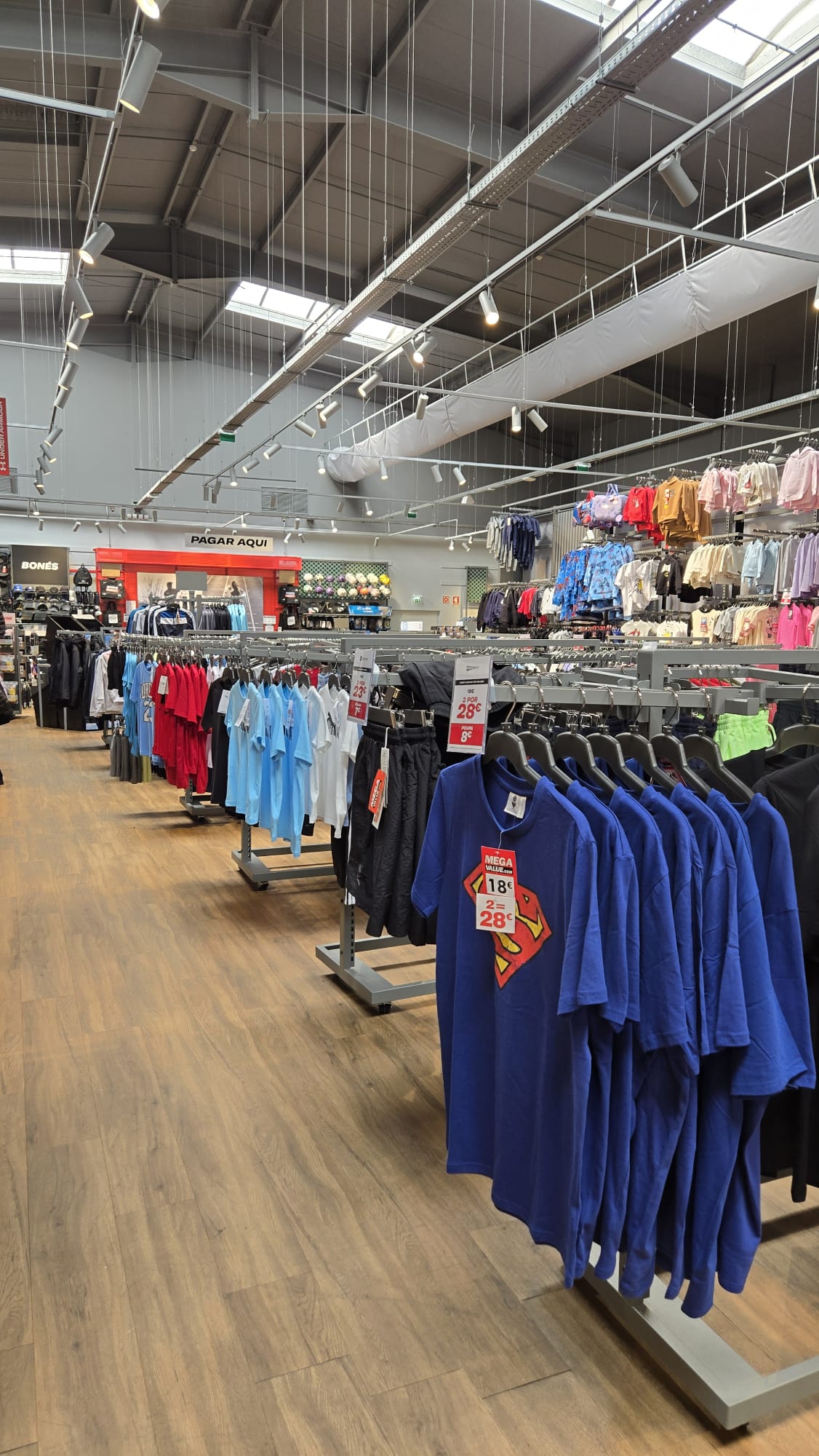 Sports Direct, fotografia adicional do projecto